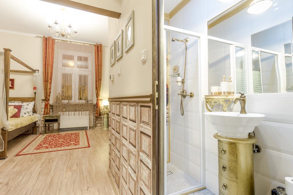 Scarlett Apartment كراكوفيا المظهر الخارجي الصورة
